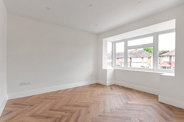 4 Bedroom Terraced House To Rent In Oak Tree Gardens, Bromley, BR1