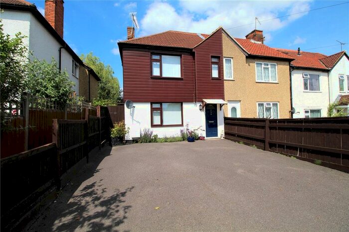 3 Bedroom Semi-Detached House To Rent In Haig Road, Aldershot GU12