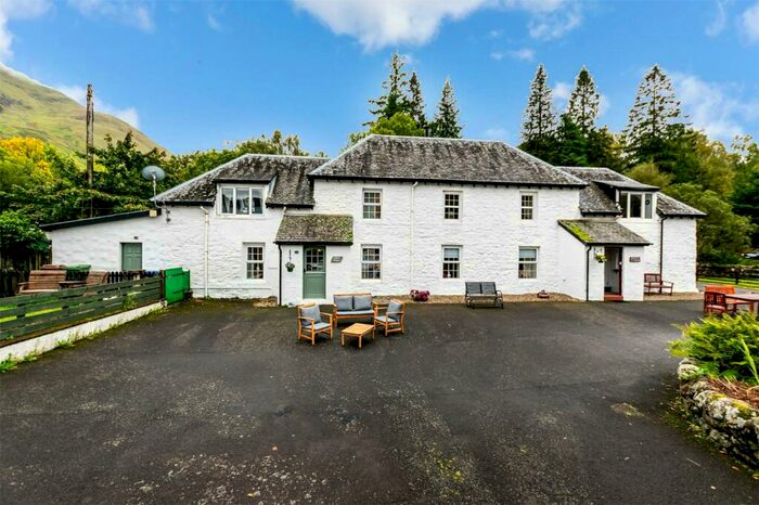 2 Bedroom Semi-Detached House For Sale In Crianlarich, Stirlingshire, FK20