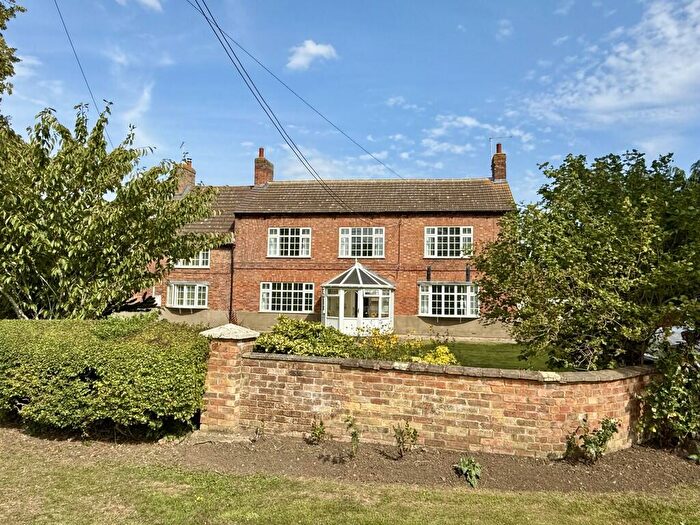 4 Bedroom Semi-Detached House To Rent In Town Street, Westborough, Newark, NG23