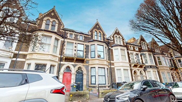 2 Bedroom Flat To Rent In Connaught Road, Cardiff, CF24