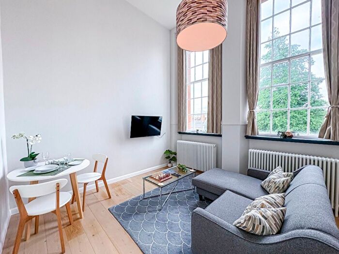 1 Bedroom Flat To Rent In Flat, Mcdonald Road, Broughton, Edinburgh, EH7