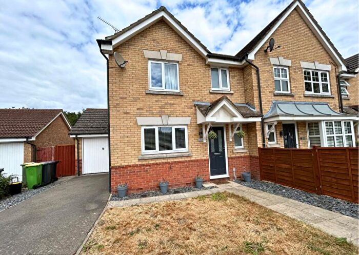 3 Bedroom Semi-Detached House To Rent In Brunswick Place Rayleigh, SS6