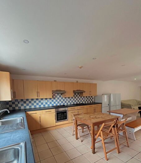 8 Bedroom House To Rent In Woodville Road, Cardiff(City), CF24