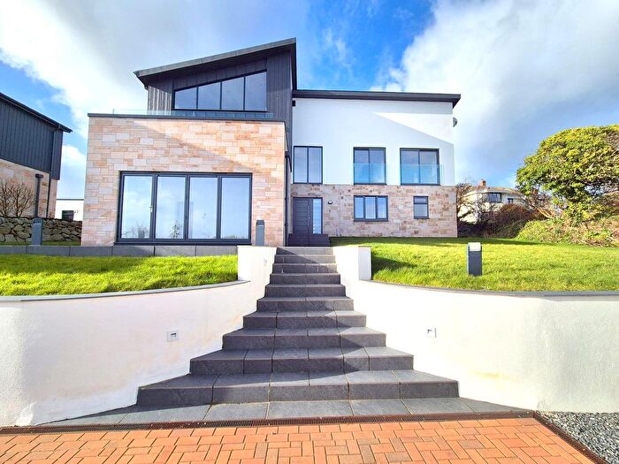 5 Bedroom Detached House For Sale In North Corner, Coverack, TR12