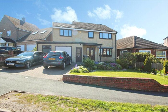 3 Bedroom Detached House For Sale In Bentley Road, Chapeltown, Sheffield, S35