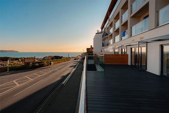 2 Bedroom Flat For Sale In Beach Road, Woolacombe, Devon, EX34