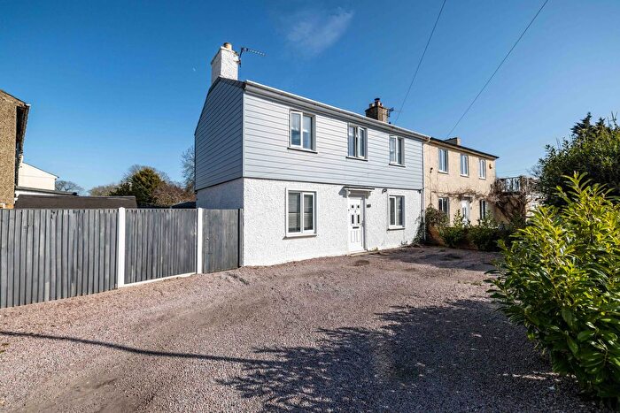3 Bedroom Semi-Detached House For Sale In East View, Hersden, Canterbury, CT3