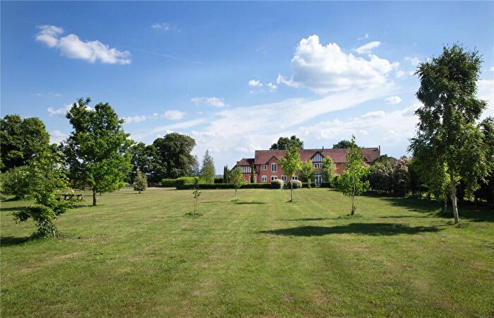 5 Bedroom House For Sale In Shillingford Road, Shillingford Hill, Wallingford, Oxfordshire, OX10