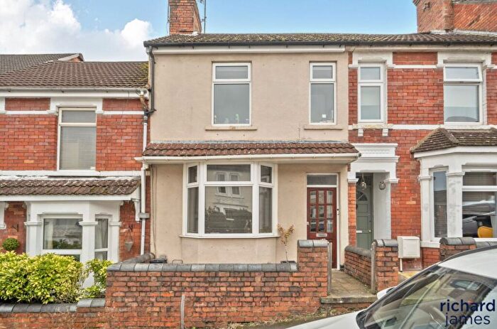 2 Bedroom Terraced House For Sale In Deacon Street, Swindon, SN1