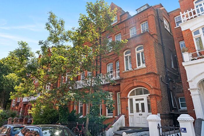 1 Bedroom Flat For Sale In Mornington Avenue, West Kensington, W14