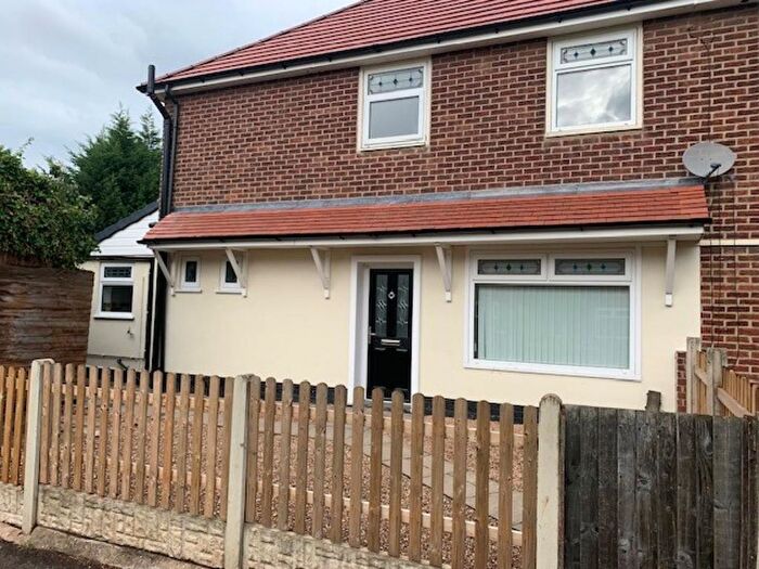 3 Bedroom Semi Detached House To Rent In Bedroom Semi-Detached House, Buxton Road, Chaddesden, DE21