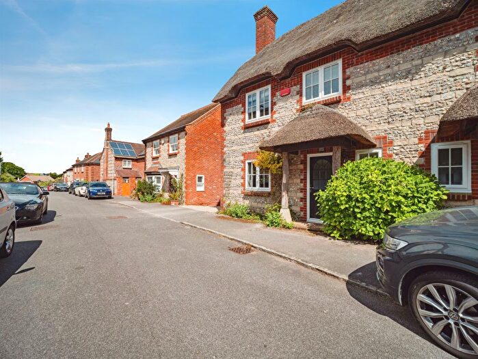 3 Bedroom Detached House For Sale In St. Andrews View, Milborne St. Andrew, Blandford Forum, DT11