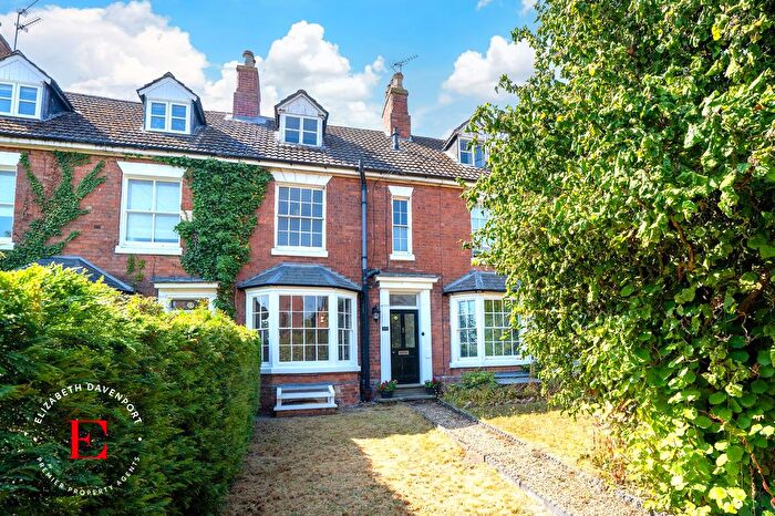 4 Bedroom Terraced House For Sale In Castle Road, Kenilworth, CV8