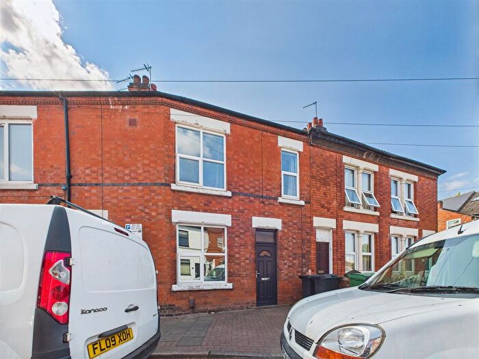 3 Bedroom Terraced House To Rent In Rosebery Street, Loughborough, LE11