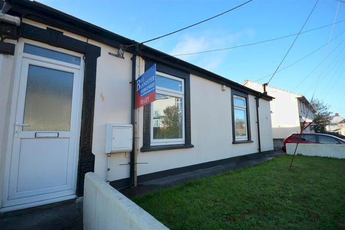 1 Bedroom Bungalow To Rent In North Roskear Road, Tuckingmill, Camborne, TR14