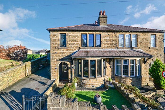 3 Bedroom Semi Detached House For Sale In Exley Road, Keighley, West Yorkshire, BD21