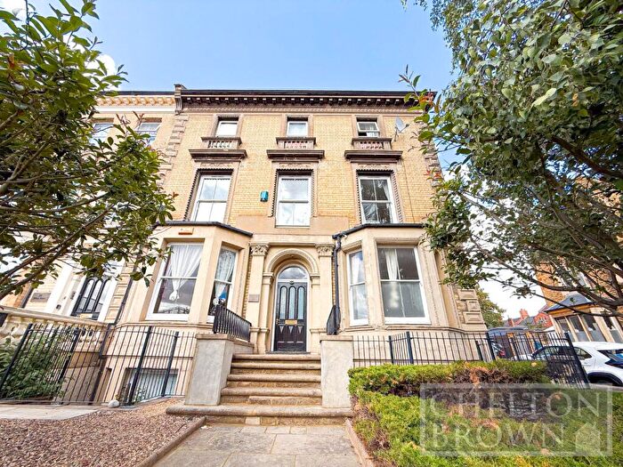 2 Bedroom Apartment For Sale In Billing Road, Northampton, Northamptonshire, NN1
