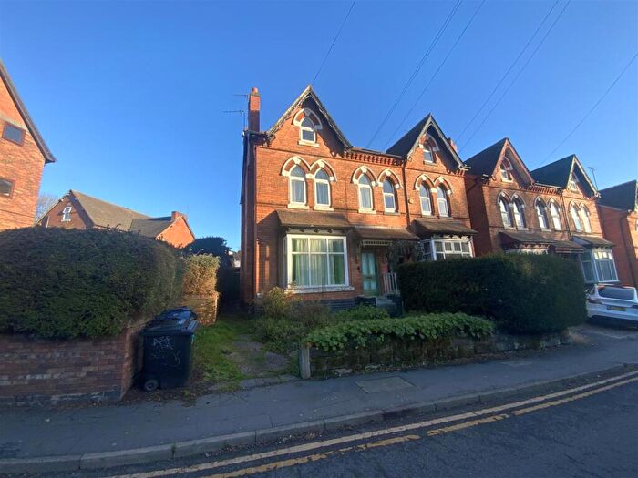 3 Bedroom Duplex To Rent In Station Road, Acocks Green, B27