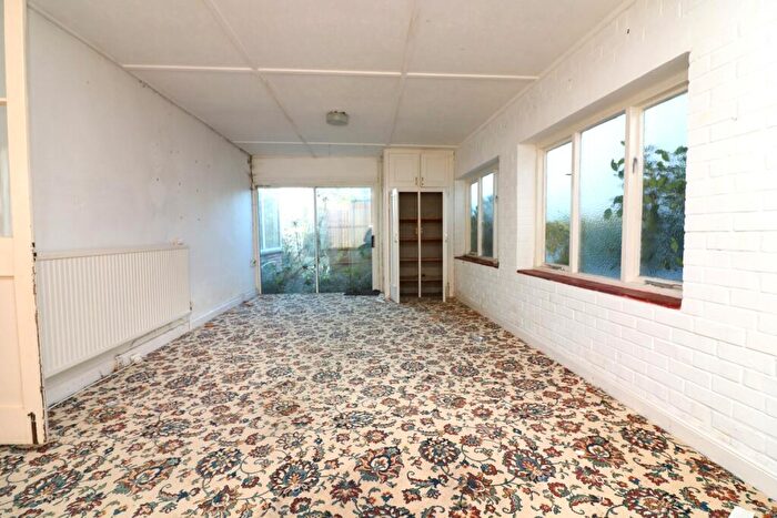 4 Bedroom Detached House For Sale In New Street, Ash, CT3