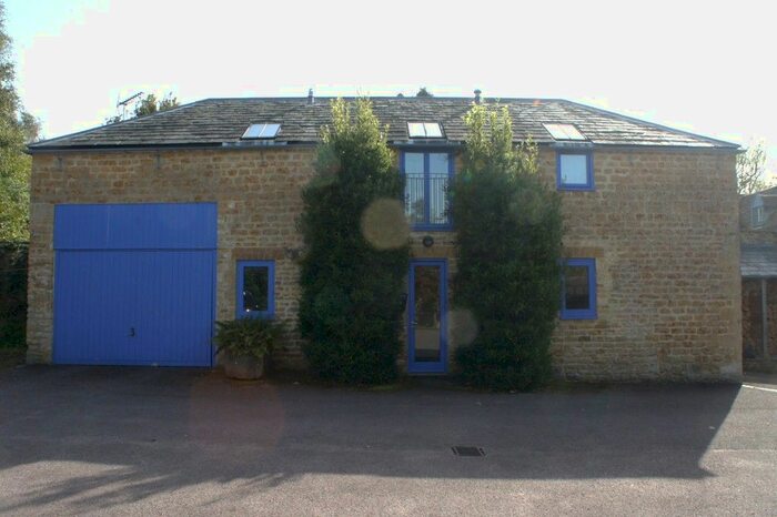 1 Bedroom Flat To Rent In Whitcombe Road, Beaminster, DT8