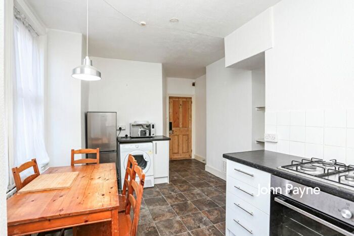 1 Bedroom Flat To Rent In Charlton Road London, SE7