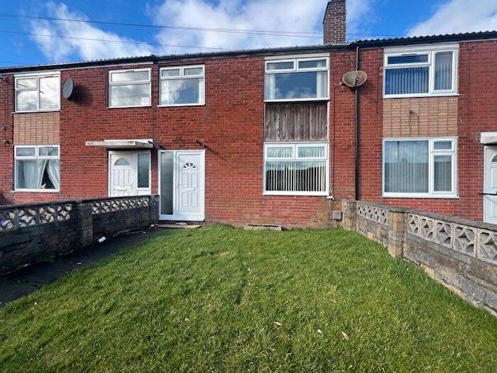 3 Bedroom Property To Rent In Hambleton Crescent, Halifax, HX2