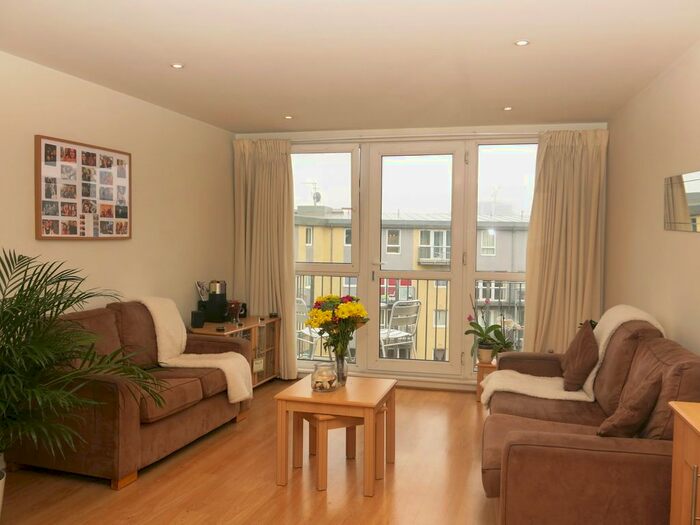 2 Bedroom Flat To Rent In Hall Street, Birmingham, Birmingham, B18