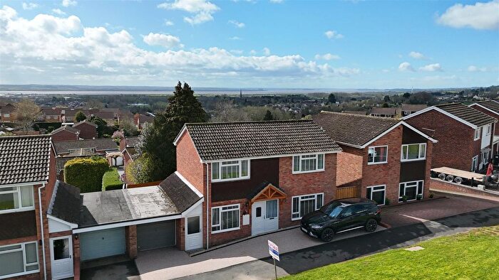 4 Bedroom Detached House For Sale In Almond Walk, Lydney, GL15