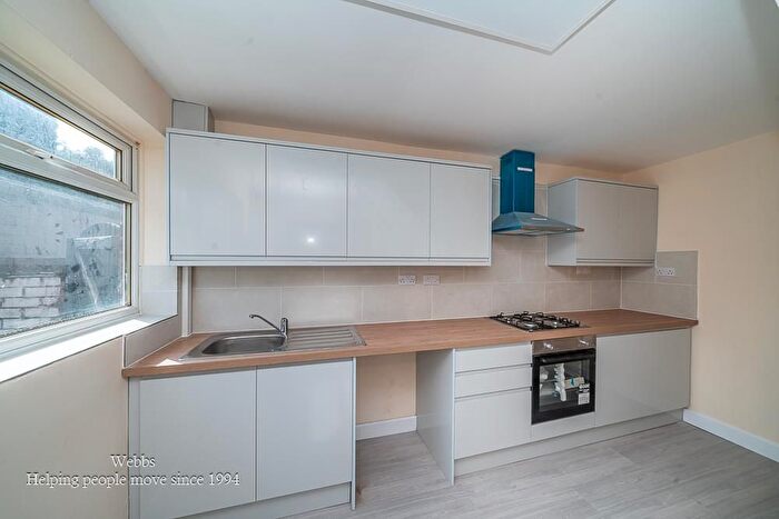 3 Bedroom Terraced House For Sale In Cornwall Close, Walsall, WS9