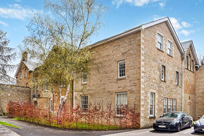 2 Bedroom Apartment To Rent In Begbroke Manor, Begbroke, OX5