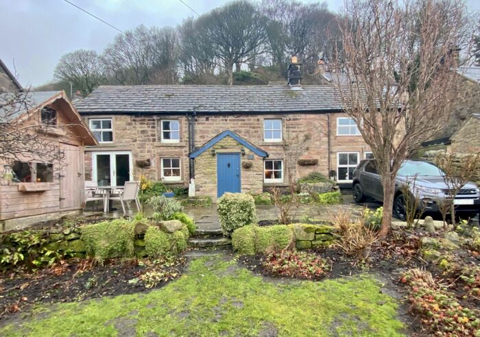 3 Bedroom Cottage For Sale In Main Street, Birchover, Matlock, DE4