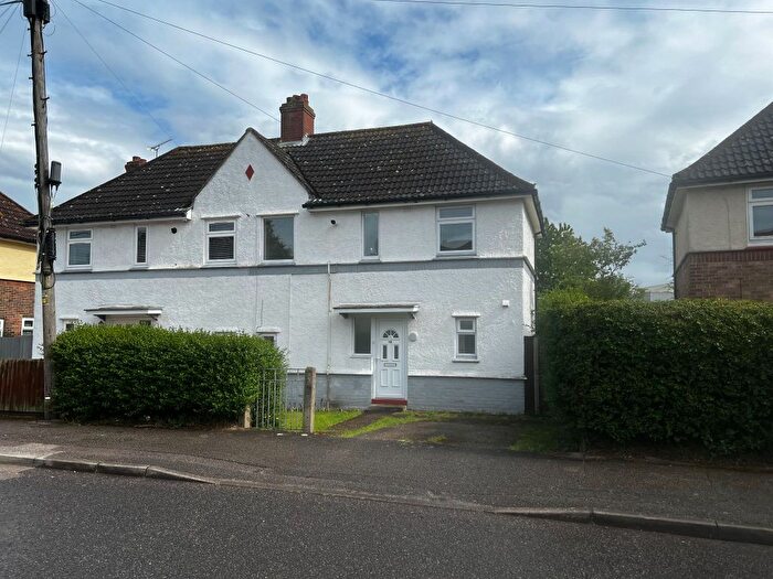 3 Bedroom Terraced House To Rent In Campbell Road, Ipswich, IP3