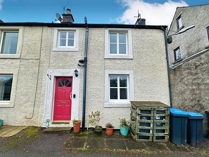 2 Bedroom Cottage To Rent In Wheston Bank, Tideswell, Buxton, SK17