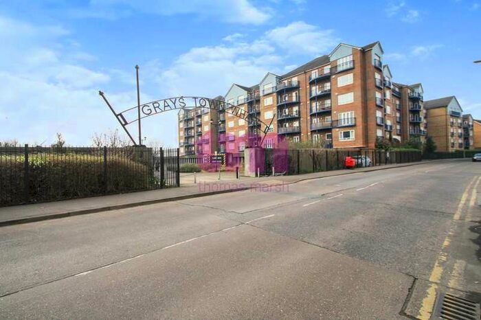 2 Bedroom Flat To Rent In Argent Court, Argent Street, Grays, RM17