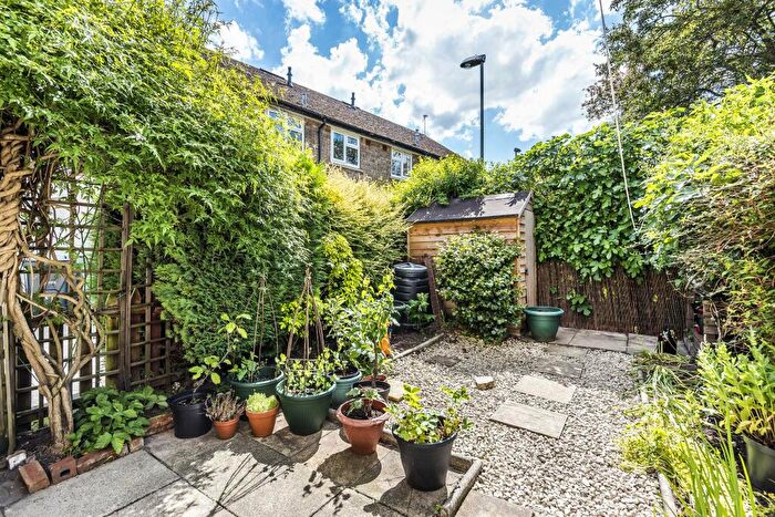 1 Bedroom House To Rent In The Square, Boston Spa, Wetherby, West Yorkshire, Uk, LS23