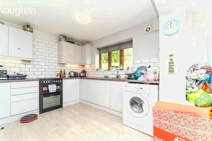 1 Bedroom Semi-Detached House To Rent In Norwich Drive, Brighton, BN2