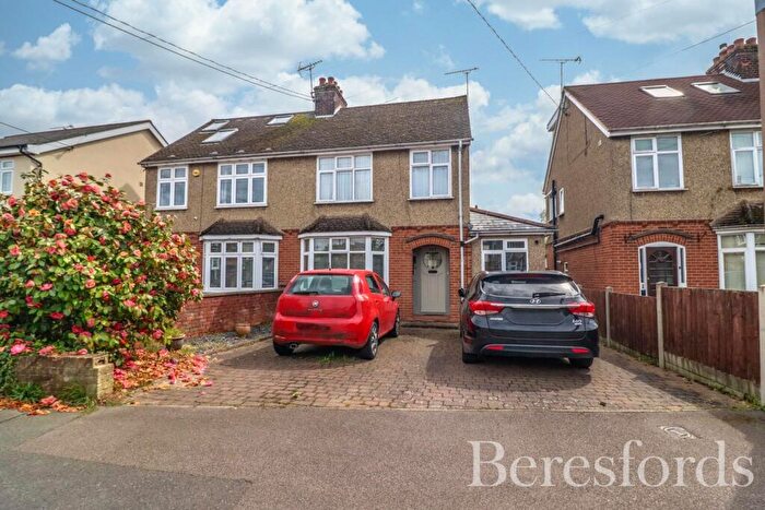 3 Bedroom Semi Detached House For Sale In Clare Road, Braintree, CM7