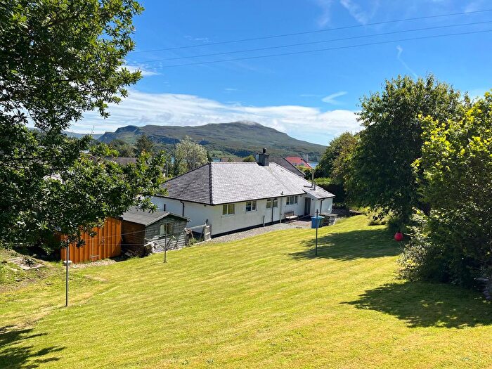 5 Bedroom Detached Bungalow For Sale In Viewfield Road, Portree, IV51