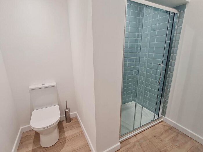 1 Bedroom Maisonette To Rent In High Street, Newport, PO30