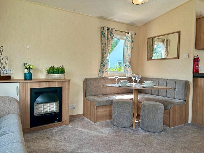 2 Bedroom Park Home For Sale In West Witton, Leyburn, DL8