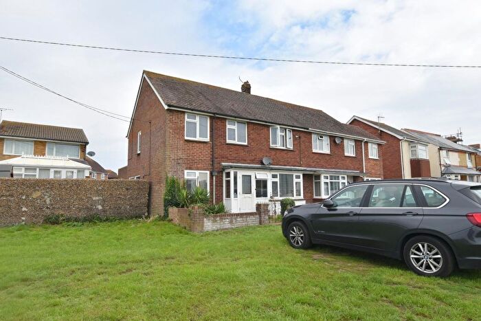 5 Bedroom Semi-Detached House For Sale In Mill Road, Lydd, Romney Marsh, TN29
