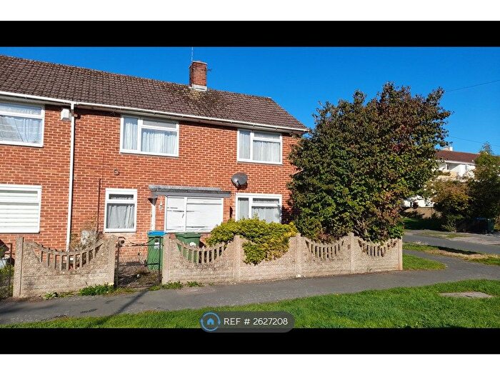 3 Bedroom End Of Terrace House To Rent In Cromer Road, Southampton, SO16