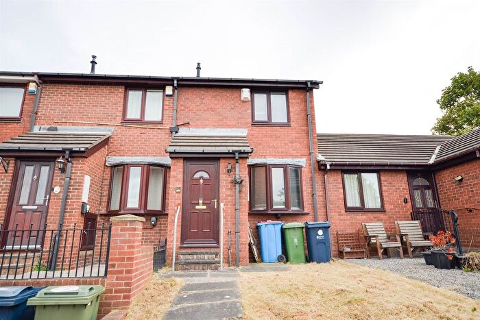 2 Bedroom Terraced House For Sale In Conway Square, Gateshead, NE9