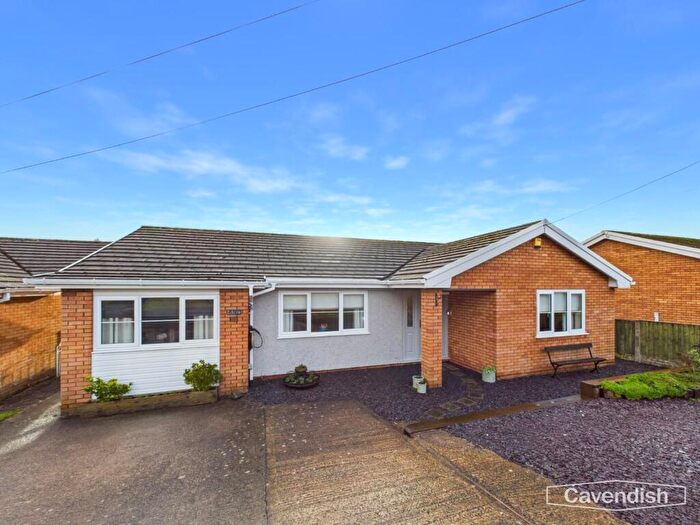 4 Bedroom Detached Bungalow For Sale In Tan Y Bryn, Pwllglas, Ruthin, LL15