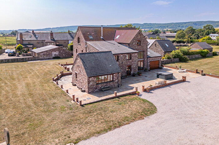 6 Bedroom Detached House For Sale In Station Road, Woolaston, Lydney, GL15