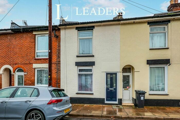 3 Bedroom Terraced House To Rent In Cuthbert Road, Portsmouth, PO1