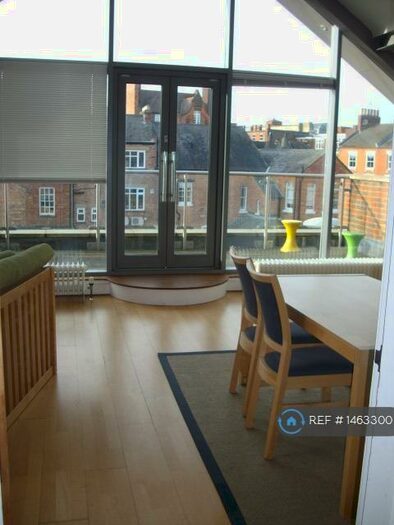 2 Bedroom Penthouse To Rent In Hazelwood Road, Northampton, NN1