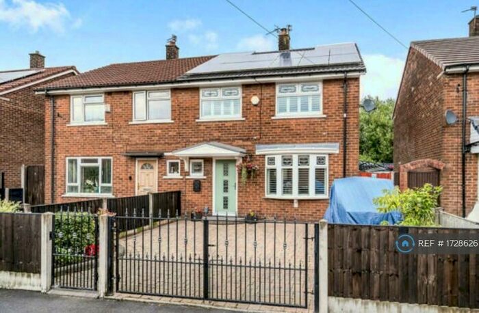 3 Bedroom Semi-Detached House To Rent In Mill Hill, Little Hulton, Manchester, M38