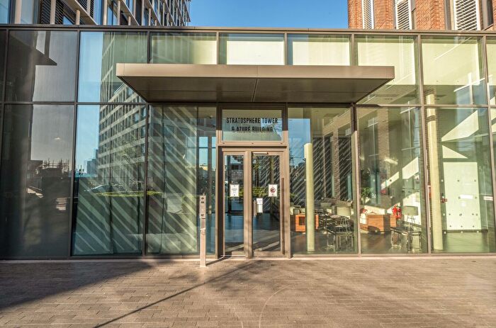 1 Bedroom Flat For Sale In Stratosphere Tower, Great Eastern Road, Great Eastern Road, E15